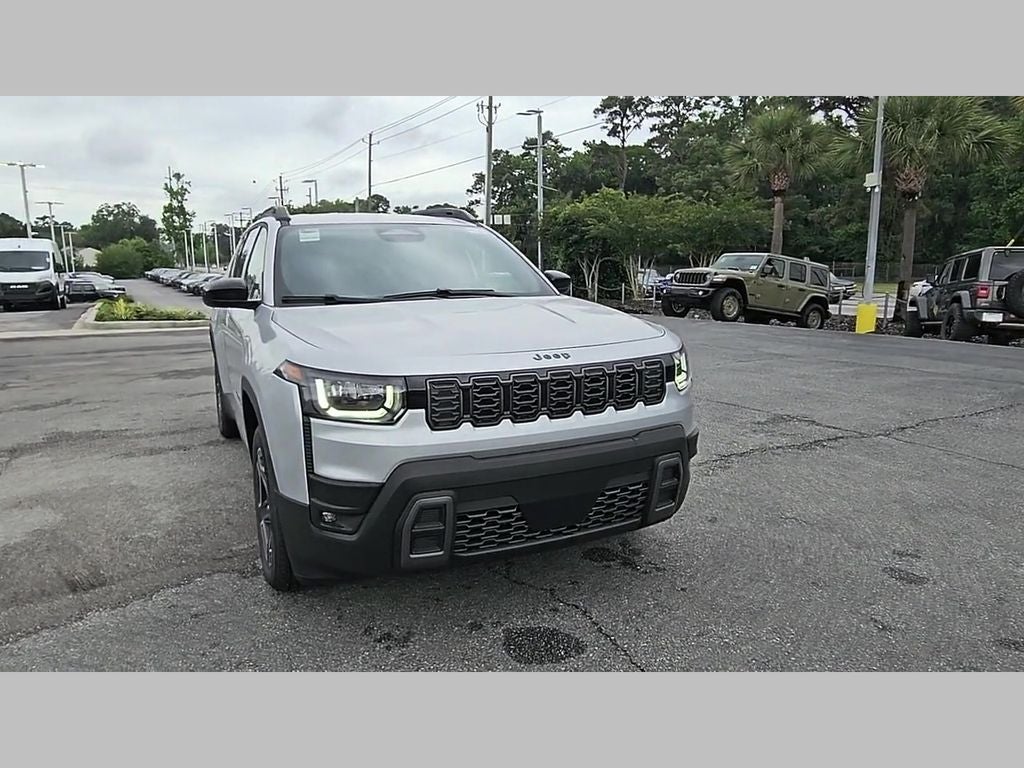 2026 Jeep Cherokee CHEROKEE LAREDO 4X4