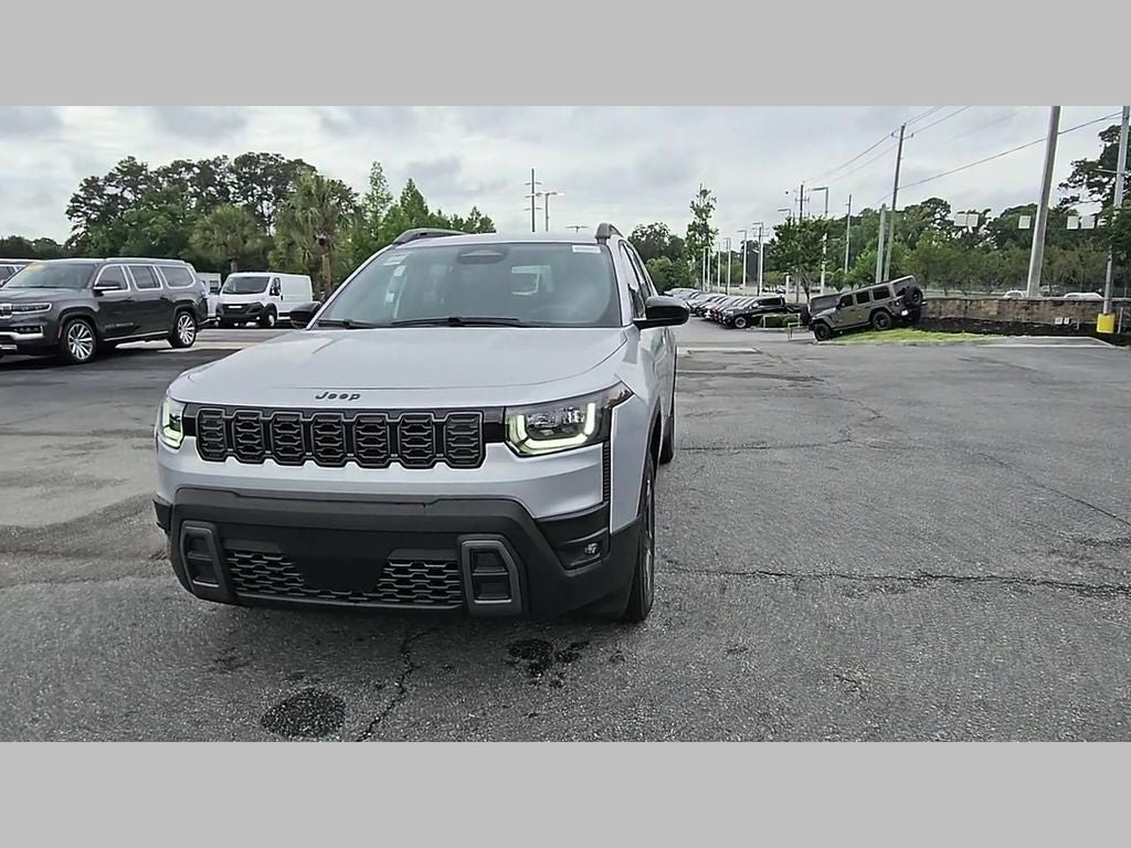 2026 Jeep Cherokee CHEROKEE LAREDO 4X4