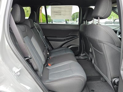 2026 Jeep Cherokee CHEROKEE LAREDO 4X4