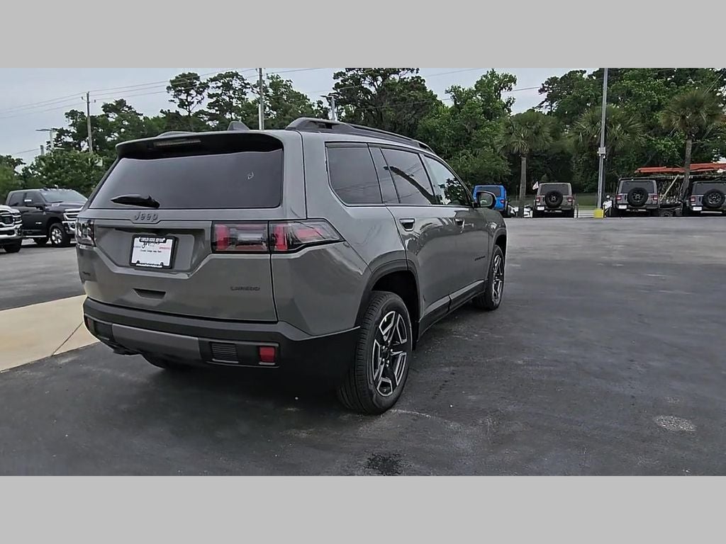 2026 Jeep Cherokee CHEROKEE LAREDO 4X4