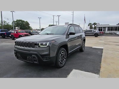 2026 Jeep Cherokee CHEROKEE LAREDO 4X4