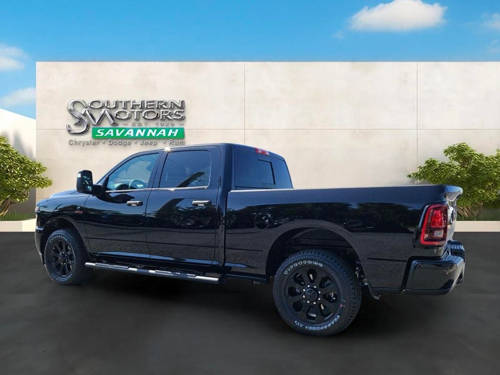 2026 RAM Ram 2500 RAM 2500 BLACK EXPRESS CREW CAB 4X2 6'4' BOX