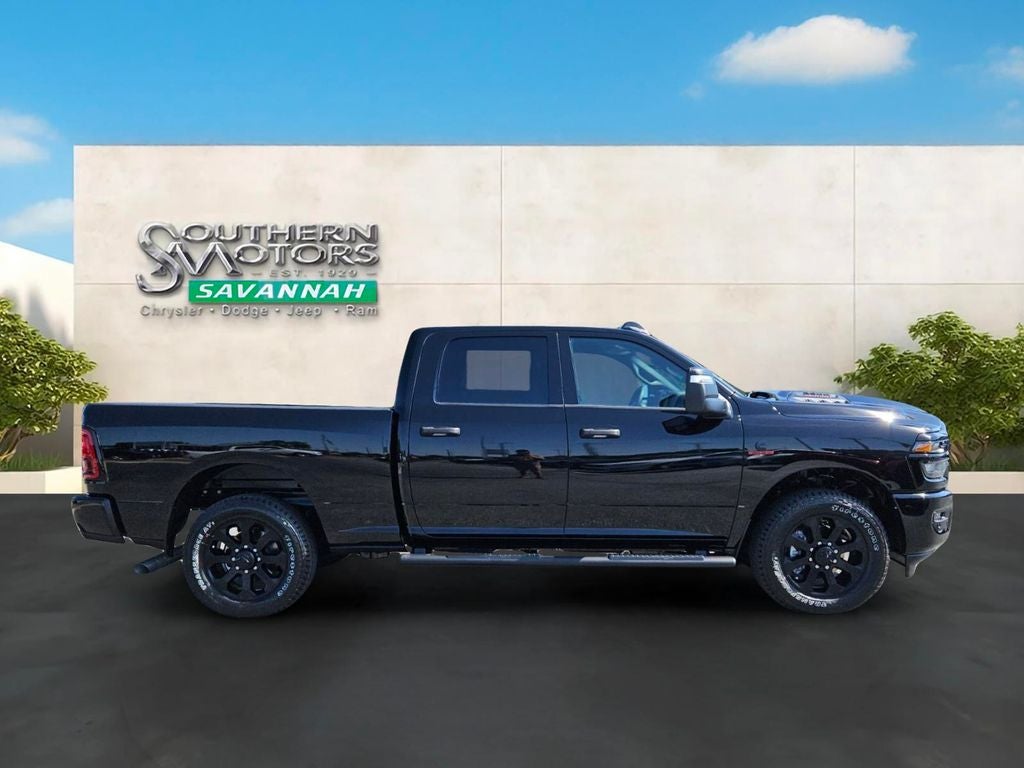 2026 RAM Ram 2500 RAM 2500 BLACK EXPRESS CREW CAB 4X2 6'4' BOX