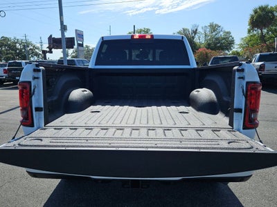 2026 RAM Ram 2500 RAM 2500 BLACK EXPRESS CREW CAB 4X2 6'4' BOX