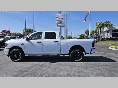 2026 RAM Ram 2500 RAM 2500 BLACK EXPRESS CREW CAB 4X2 6'4' BOX