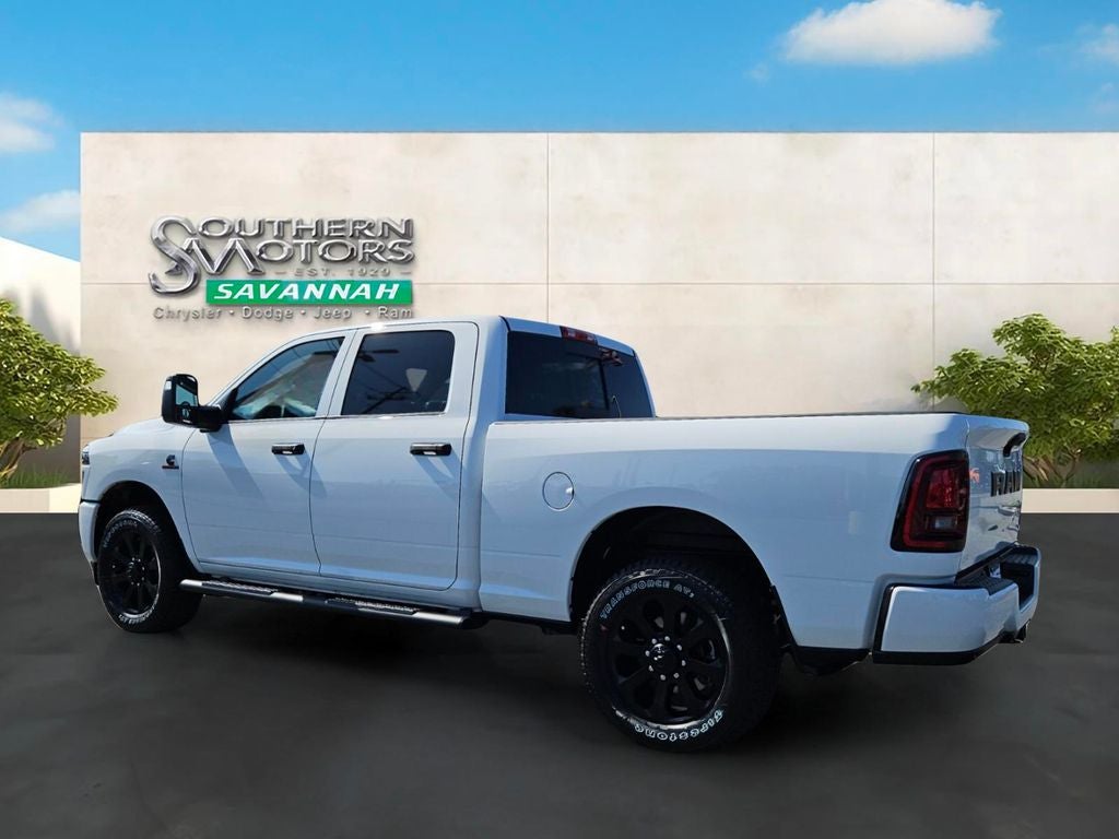 2026 RAM Ram 2500 RAM 2500 BLACK EXPRESS CREW CAB 4X2 6'4' BOX