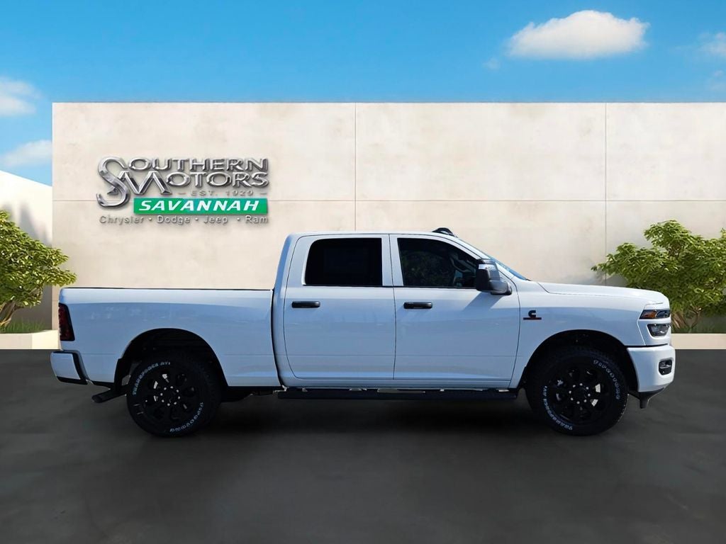 2026 RAM Ram 2500 RAM 2500 BLACK EXPRESS CREW CAB 4X2 6'4' BOX