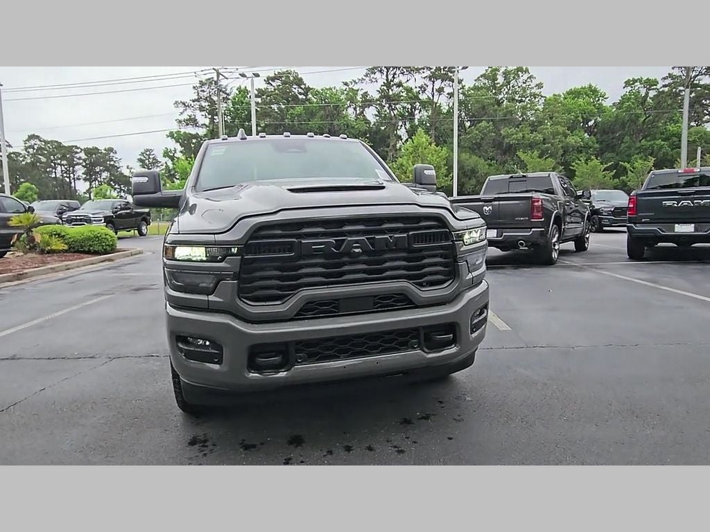 2026 RAM Ram 2500 RAM 2500 BLACK EXPRESS CREW CAB 4X2 6'4' BOX