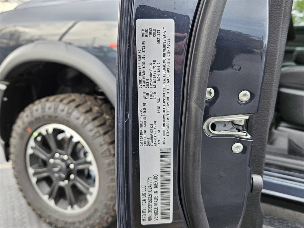 2026 RAM Ram 2500 RAM 2500 WARLOCK CREW CAB 4X4 6'4' BOX