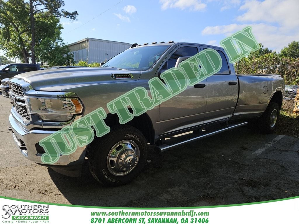 2024 RAM 3500 Tradesman 4X4 Crew Cab LWB's photo