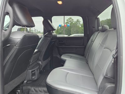 2023 RAM 3500 Tradesman Crew Cab 4x4 8' Box