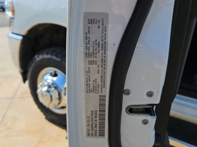 2024 RAM 3500 Tradesman Crew Cab 4x4 8' Box
