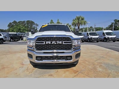 2024 RAM 3500 Tradesman Crew Cab 4x4 8' Box
