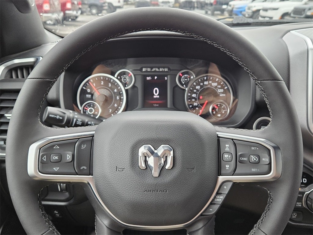 2026 RAM Ram 1500 RAM 1500 LONE STAR CREW CAB 4X4 5'7' BOX