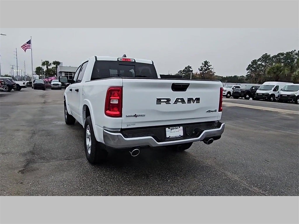 2026 RAM Ram 1500 RAM 1500 LONE STAR CREW CAB 4X4 5'7' BOX