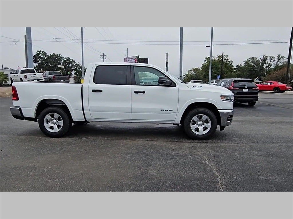 2026 RAM Ram 1500 RAM 1500 LONE STAR CREW CAB 4X4 5'7' BOX