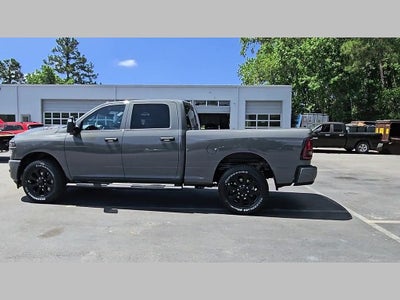 2026 RAM Ram 2500 RAM 2500 BLACK EXPRESS CREW CAB 4X2 6'4' BOX