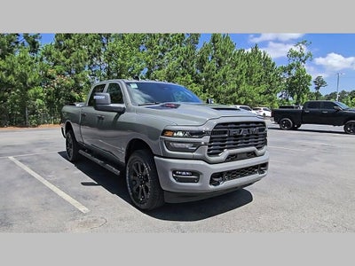 2026 RAM Ram 2500 RAM 2500 BLACK EXPRESS CREW CAB 4X2 6'4' BOX