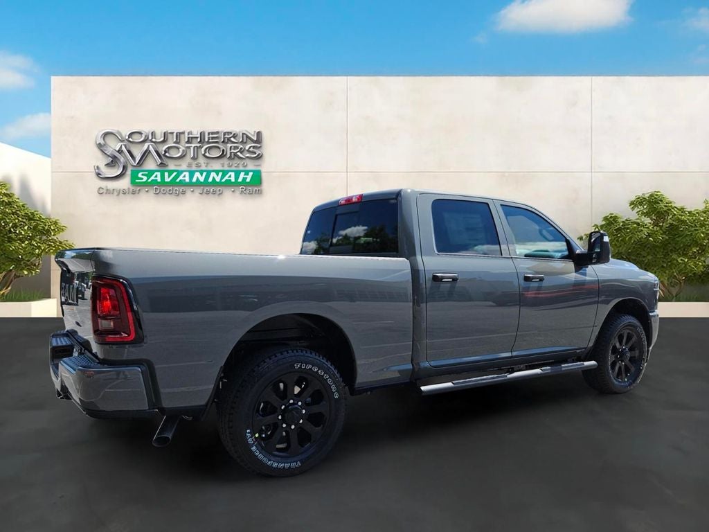 2026 RAM Ram 2500 RAM 2500 BLACK EXPRESS CREW CAB 4X2 6'4' BOX