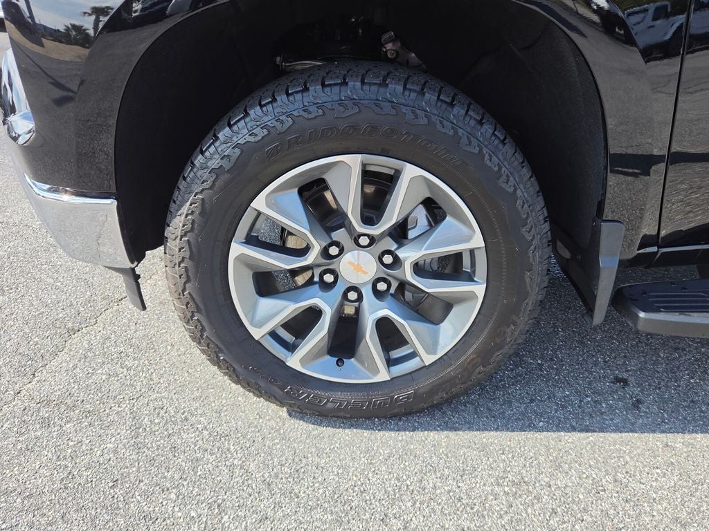 2026 Chevrolet Silverado 1500 4WD Crew Cab Standard Bed LT