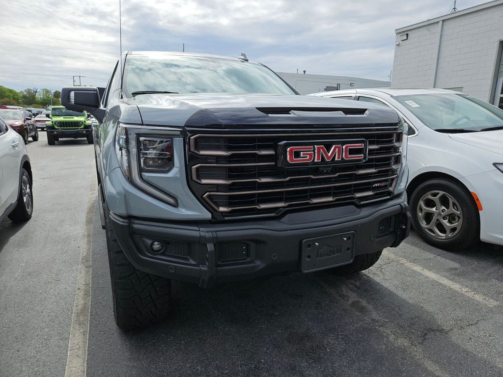 2024 GMC Sierra 1500 4WD Crew Cab Short Box AT4X