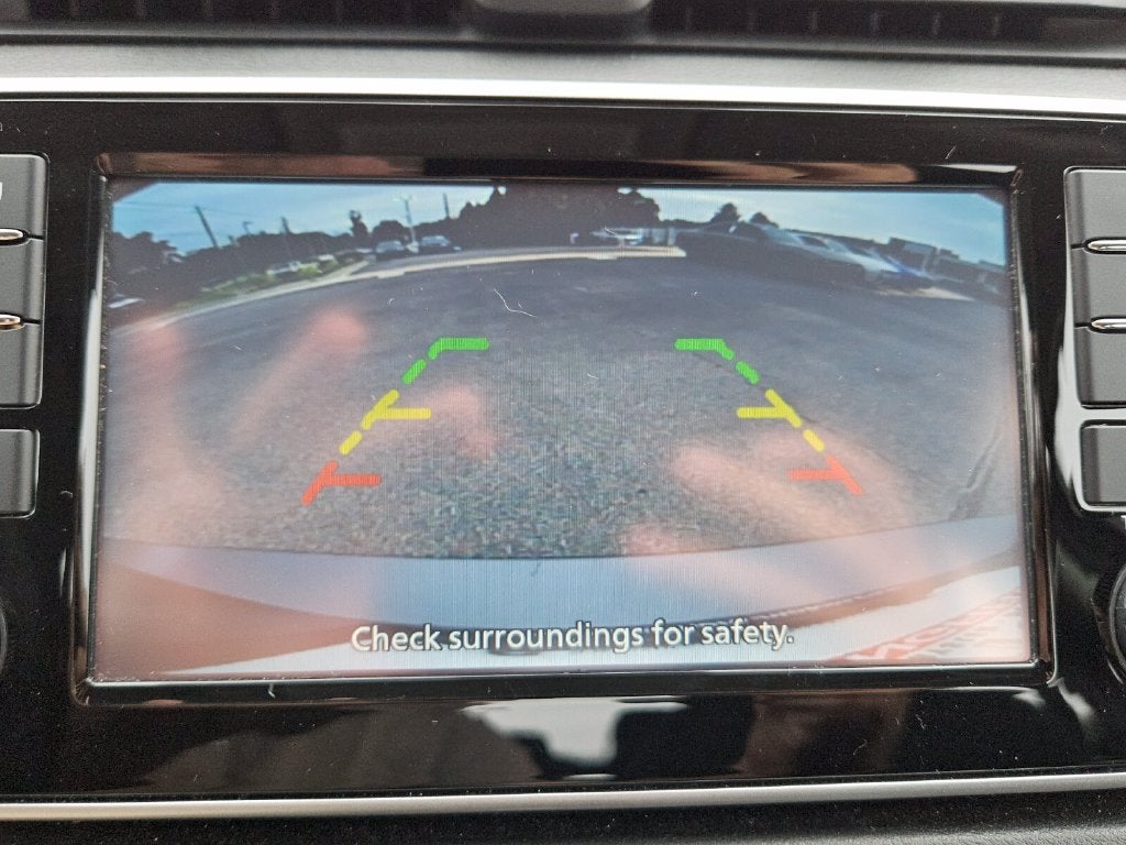 2025 Nissan Versa Sedan 18
