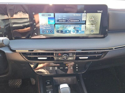 2025 Nissan Kicks SR Intelligent AWD