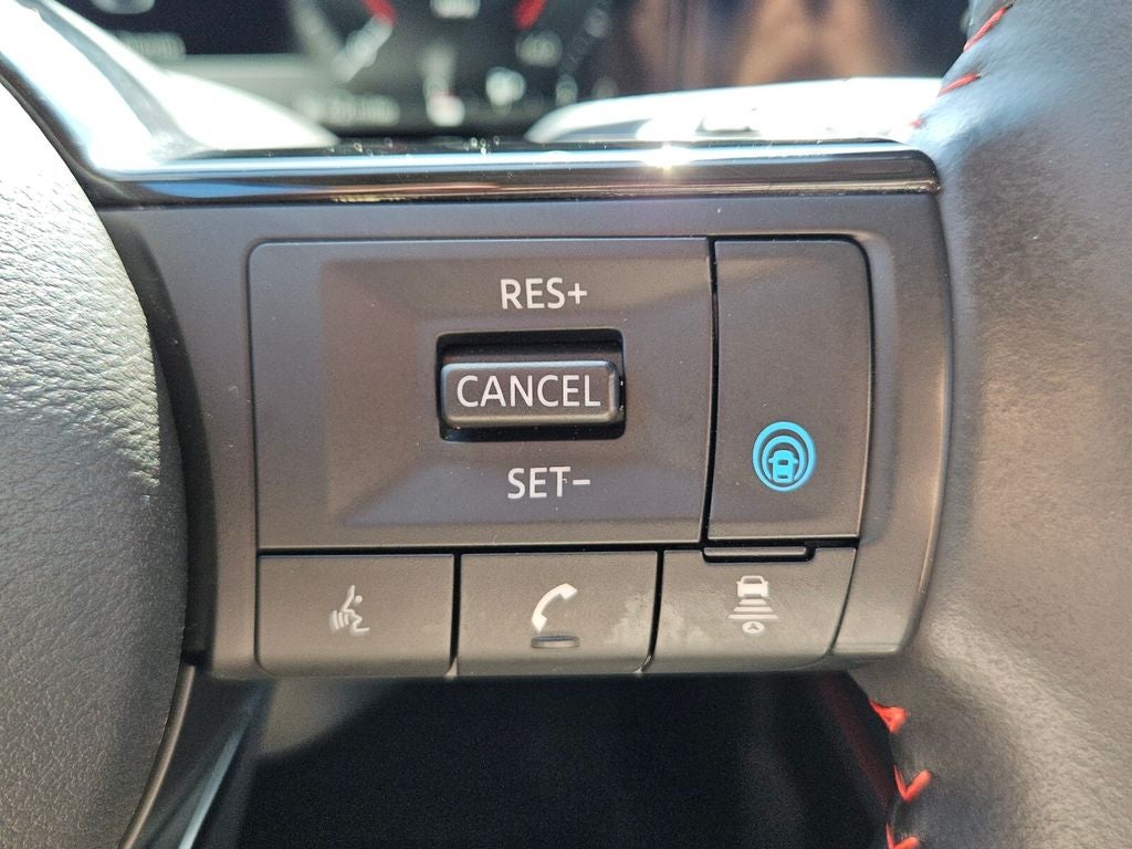 2025 Nissan Kicks SR Intelligent AWD