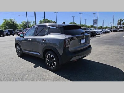 2025 Nissan Kicks SR Intelligent AWD
