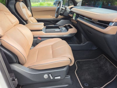 2025 Lincoln Navigator Black Label