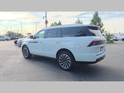 2025 Lincoln Navigator Black Label