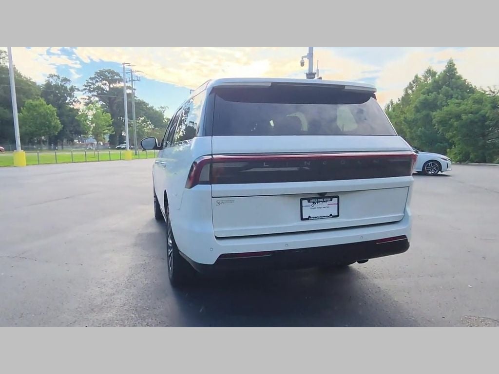 2025 Lincoln Navigator Black Label