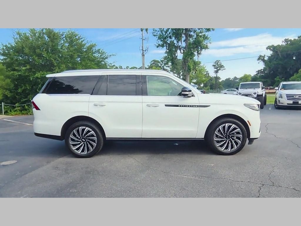 2025 Lincoln Navigator Black Label