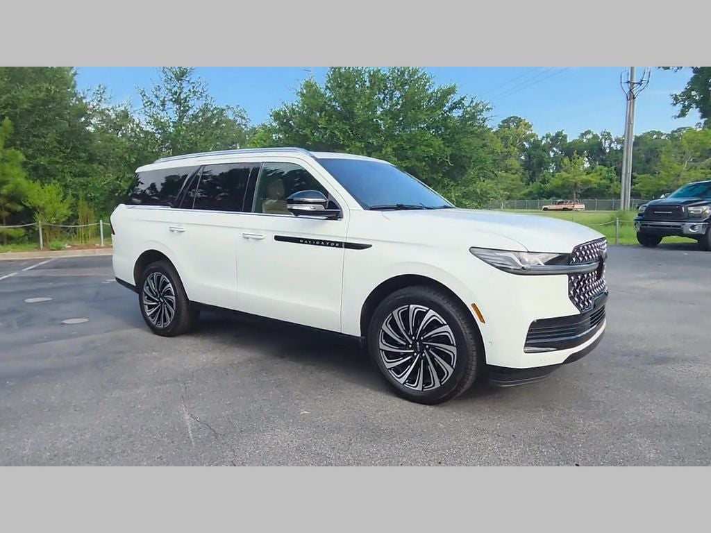 2025 Lincoln Navigator Black Label