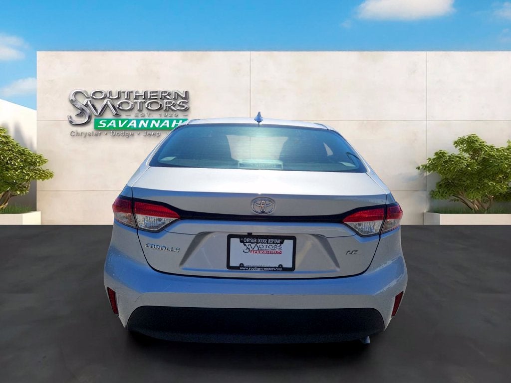 2025 Toyota Corolla LE
