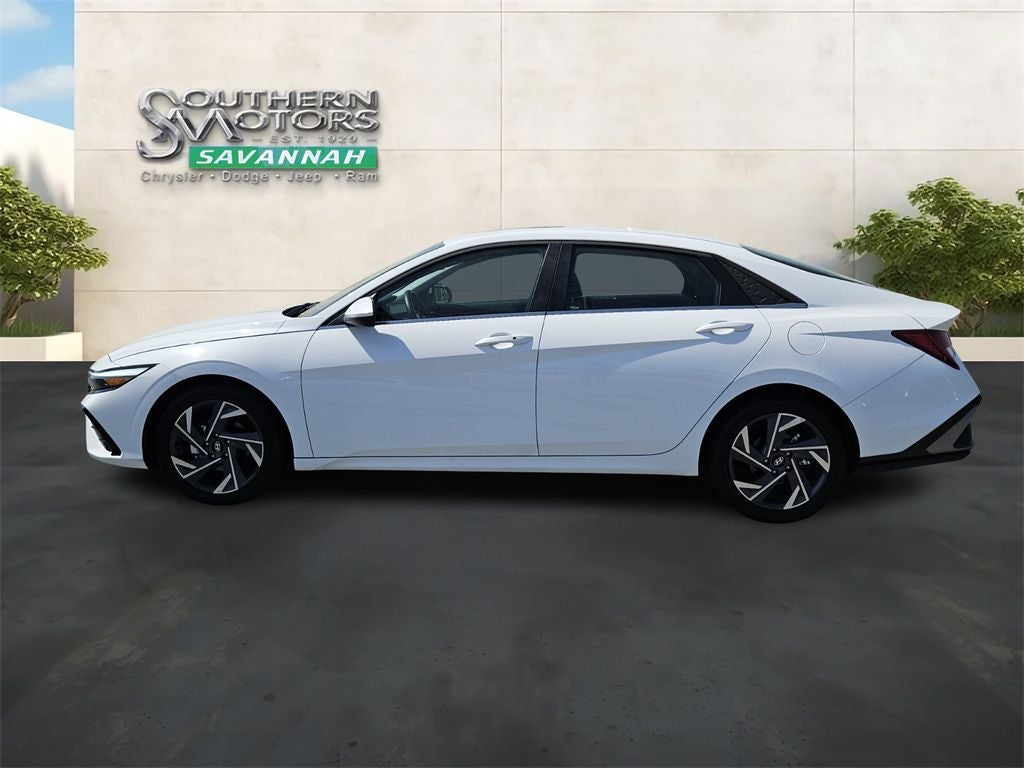 2025 Hyundai Elantra SEL Convenience