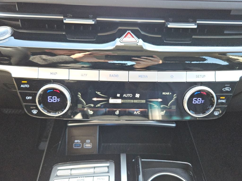 2024 Genesis G80 2.5T