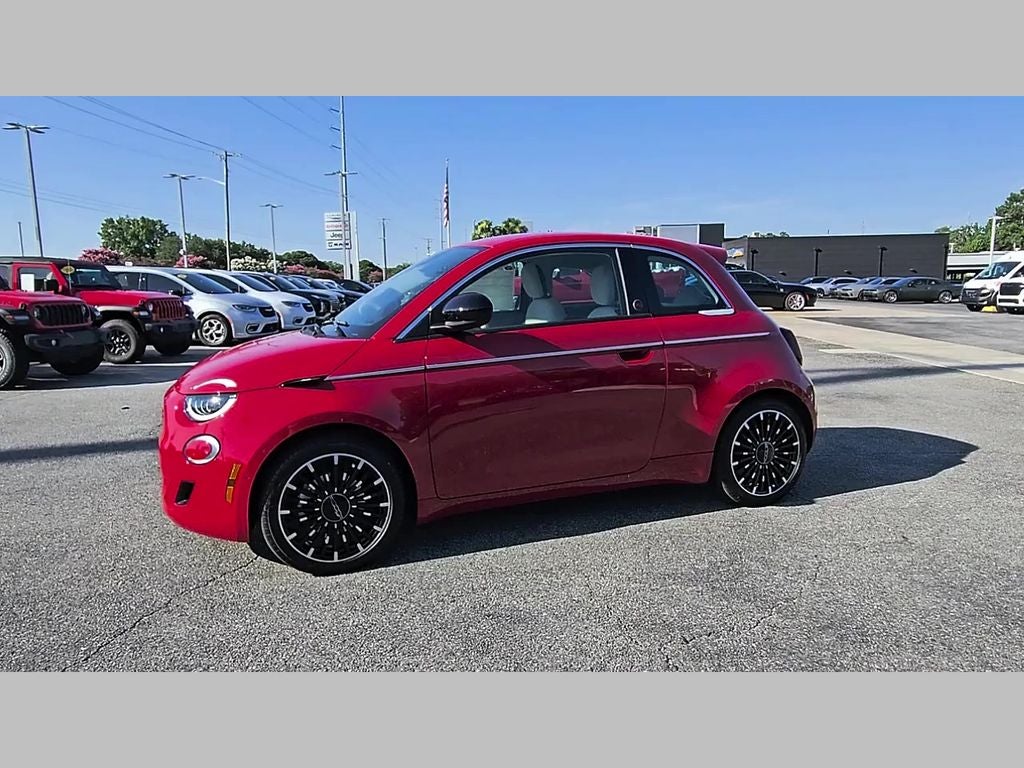 2026 FIAT FIAT 500e 500e ICONA