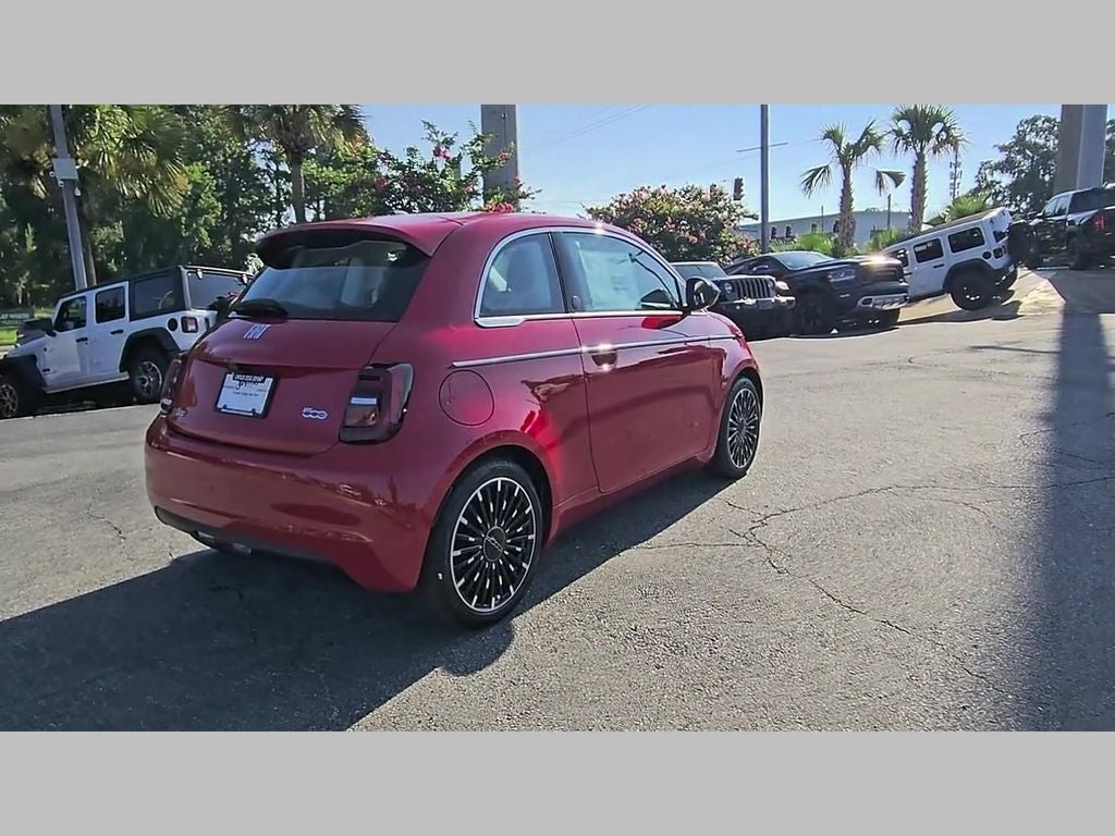 2026 FIAT FIAT 500e 500e ICONA