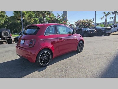 2026 FIAT FIAT 500e 500e ICONA