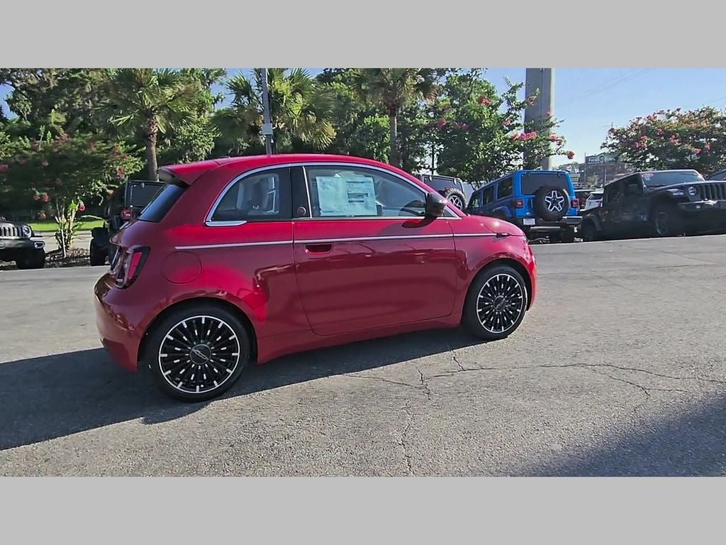 2026 FIAT FIAT 500e 500e ICONA