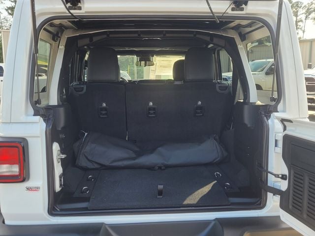 2025 Jeep Wrangler 4-Door Summit 4x4