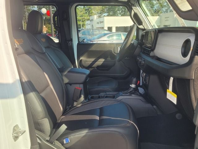 2025 Jeep Wrangler 4-Door Summit 4x4