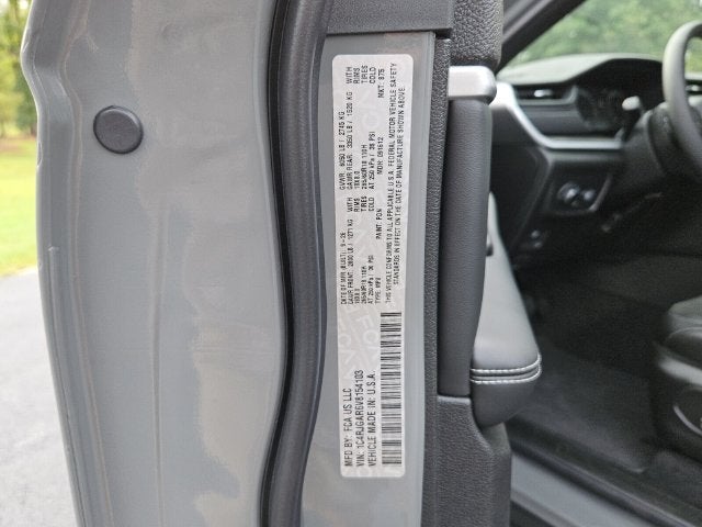 2027 Jeep Grand Cherokee GRAND CHEROKEE LAREDO ALTITUDE 4X2