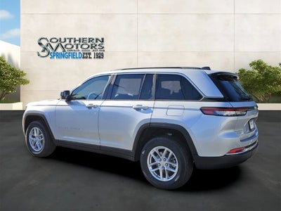 2026 Jeep Grand Cherokee GRAND CHEROKEE LAREDO X 4X4