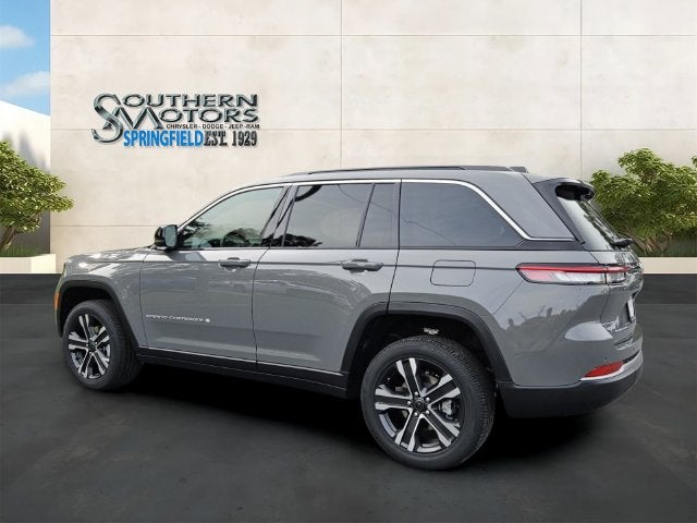 2027 Jeep Grand Cherokee GRAND CHEROKEE LIMITED 4X4