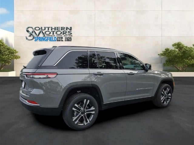 2027 Jeep Grand Cherokee GRAND CHEROKEE LIMITED 4X4