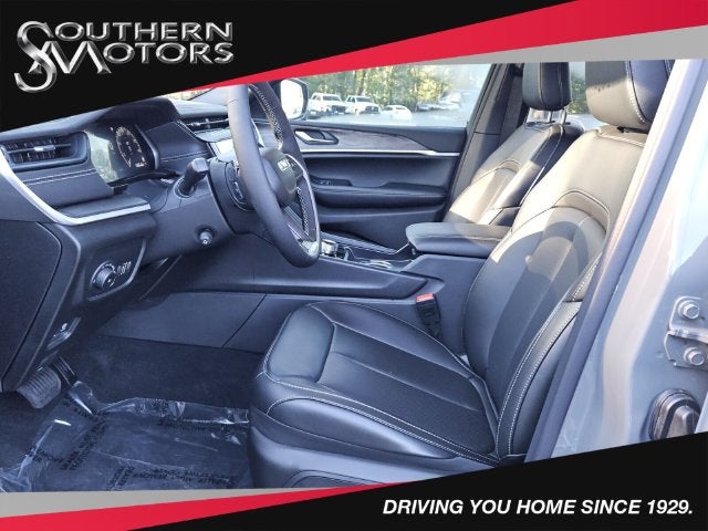 2027 Jeep Grand Cherokee GRAND CHEROKEE L LIMITED 4X4