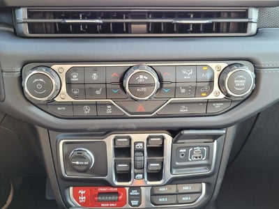 2025 Jeep Gladiator GLADIATOR RUBICON 4X4
