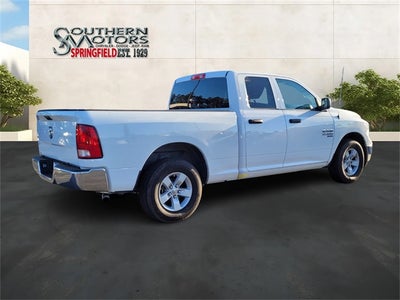 2024 RAM 1500 Classic SLT Quad Cab 4x2 6'4' Box